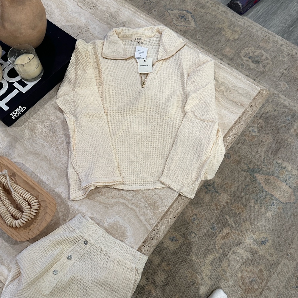 DONNI. Waffle 1/2 Zip Pullover Cream + Freshwater Pearl. Size M NWT - Picture 5 of 7